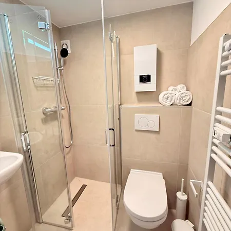 Wohlfuehlort Rhein Und Mosel Parkplatz & Self Check In Appartement *
